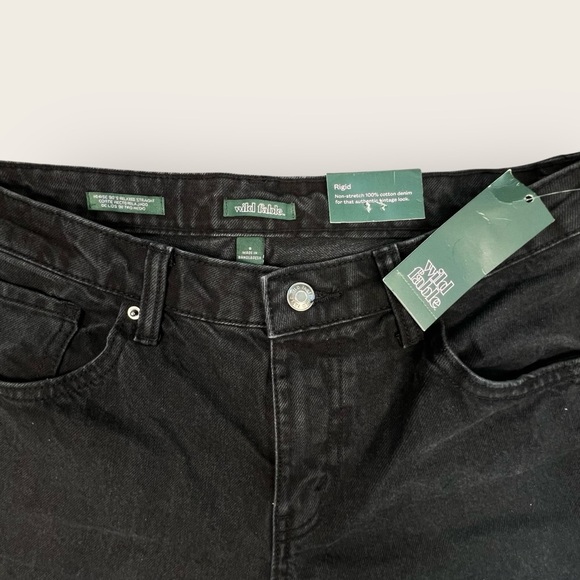 Wild Fable Mid-Rise 90's Relaxed Black Jeans, 8 - Picture 6 of 7